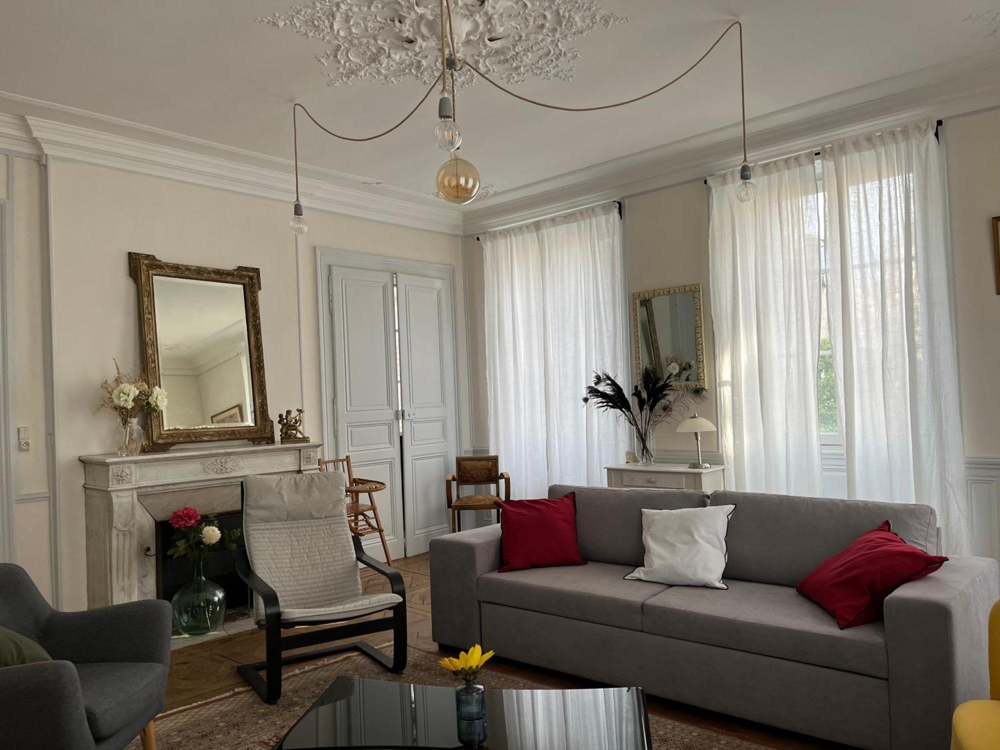 La Villa Louana 1 Appartement 160M2 Sobriete,Elegance En Coeur De Ville Aubusson  Bagian luar foto